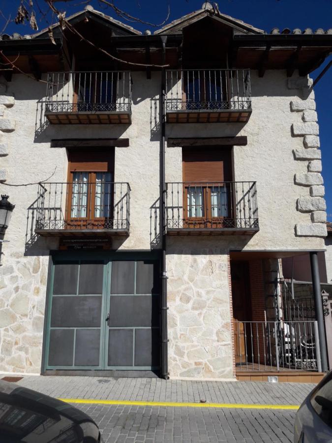Gasthaus Casita Del Brezal Rascafría Exterior foto